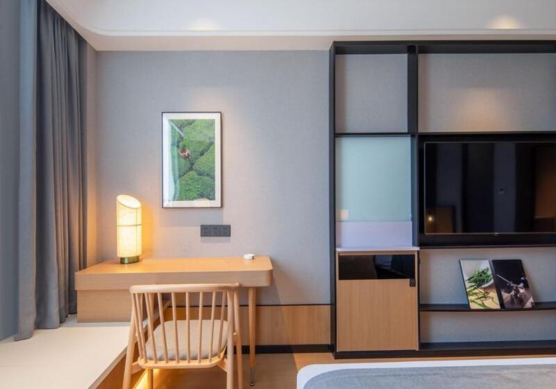 Номер бизнес-класса, Pero Hotel Qingdao Expo City