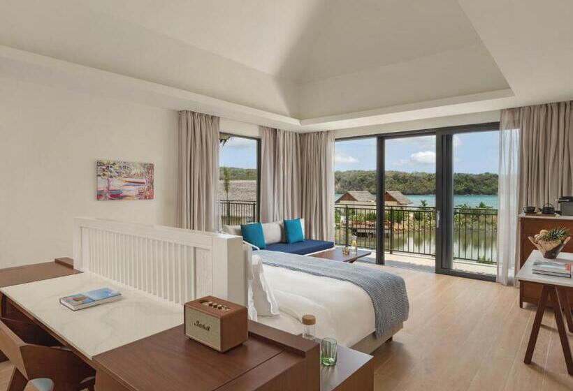 ویلای 2 خوابه با چشمانداز دریا, Six Senses La Sagesse