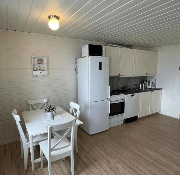 Хижина, Rosendal Hyttetun