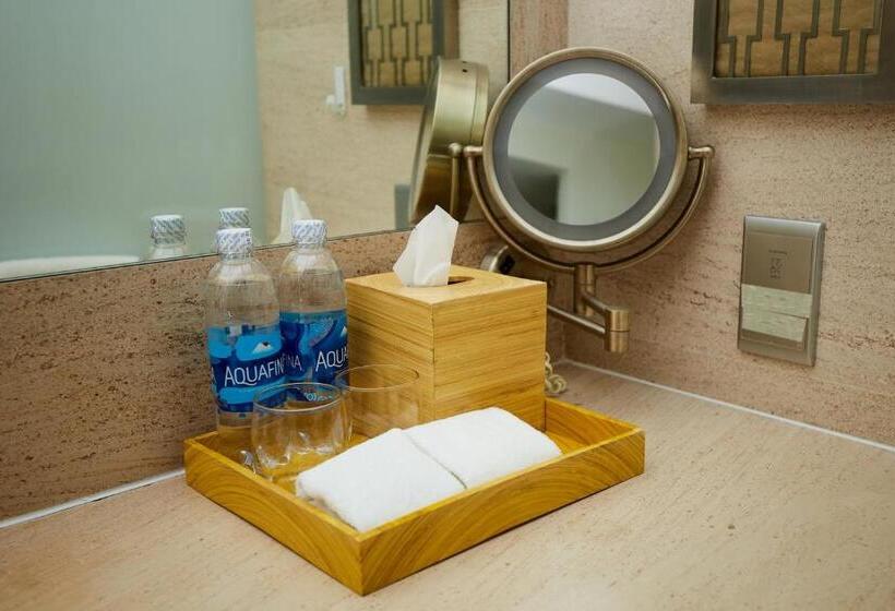 آپارتمان 1 خوابه با چشمانداز دریا, 2br Beachfront Luxury Condo Block C