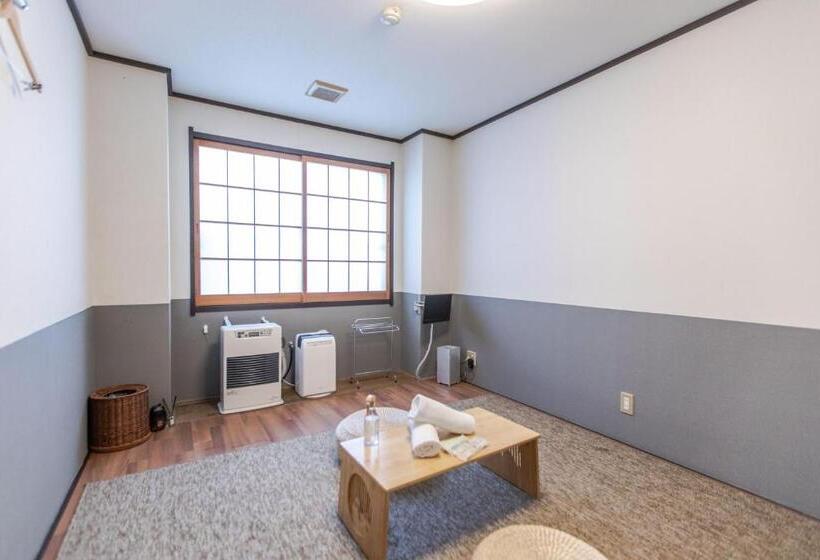 اتاق استاندارد سه نفره, 肆野 サンモリッツ一番館