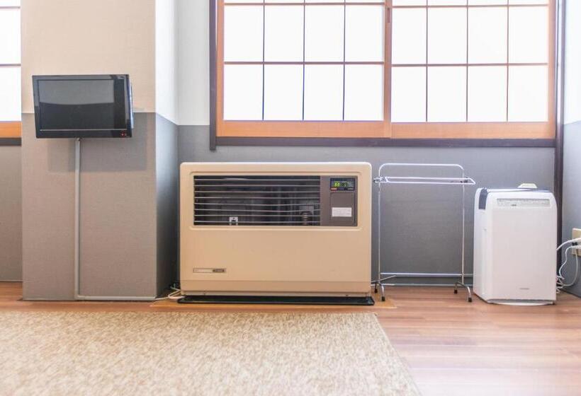 اتاق خانوادگی, 肆野 サンモリッツ一番館