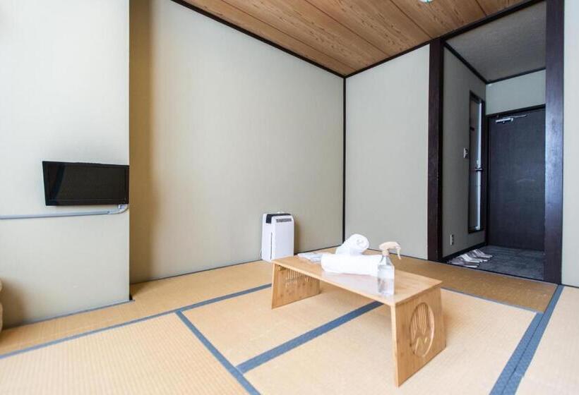 اتاق استاندارد سه نفره, 肆野 サンモリッツ一番館