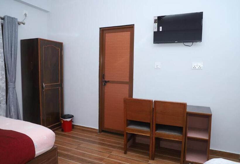 اتاق استاندارد, Nepal Inn Sauraha Relax And Refresh A Perfect Family Getaway