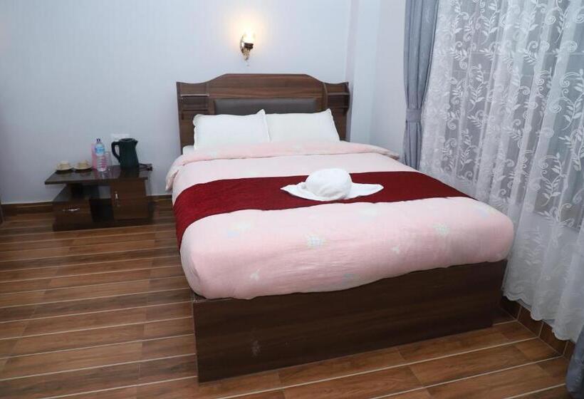 اتاق استاندارد, Nepal Inn Sauraha Relax And Refresh A Perfect Family Getaway