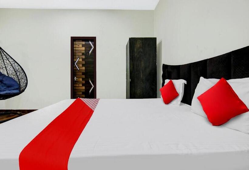 트리플 클래식 룸, Flagship Magic View Guest House