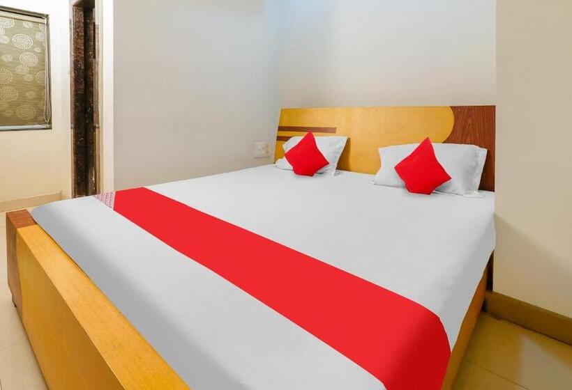 Трехместный Номер Классика, Oyo Flagship 81135 Sri Mahadeva Grand Ac Residency
