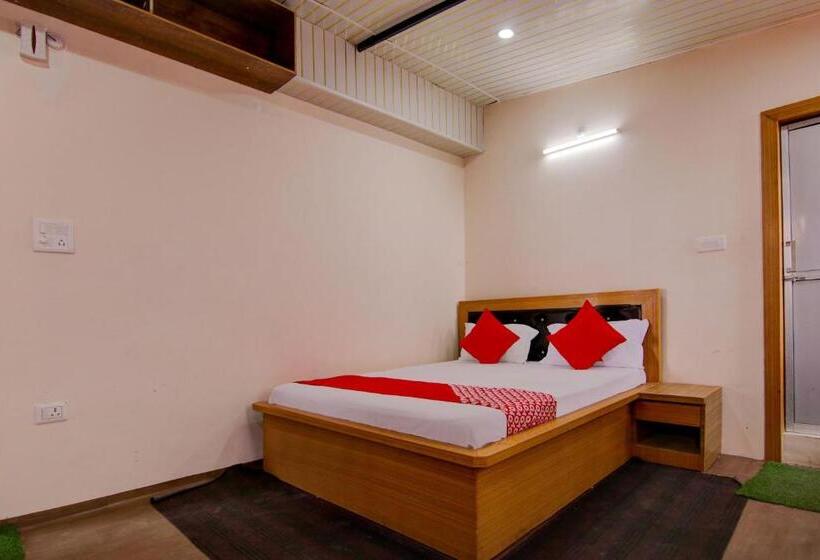 غرفة كلاسيكية ثلاثية, Oyo Flagship Sadhna Home Stay
