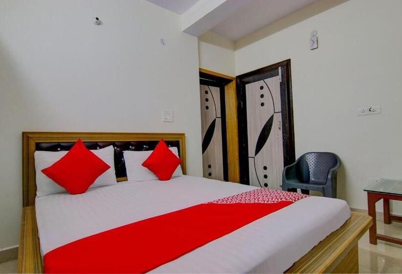 غرفة كلاسيكية ثلاثية, Oyo Flagship Sadhna Home Stay