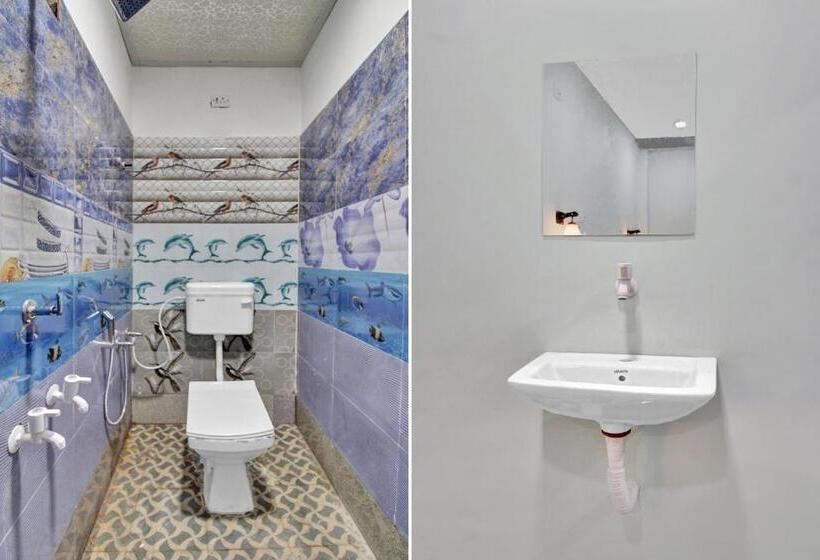 חדר קלאסי לשלושה, The Village Resort