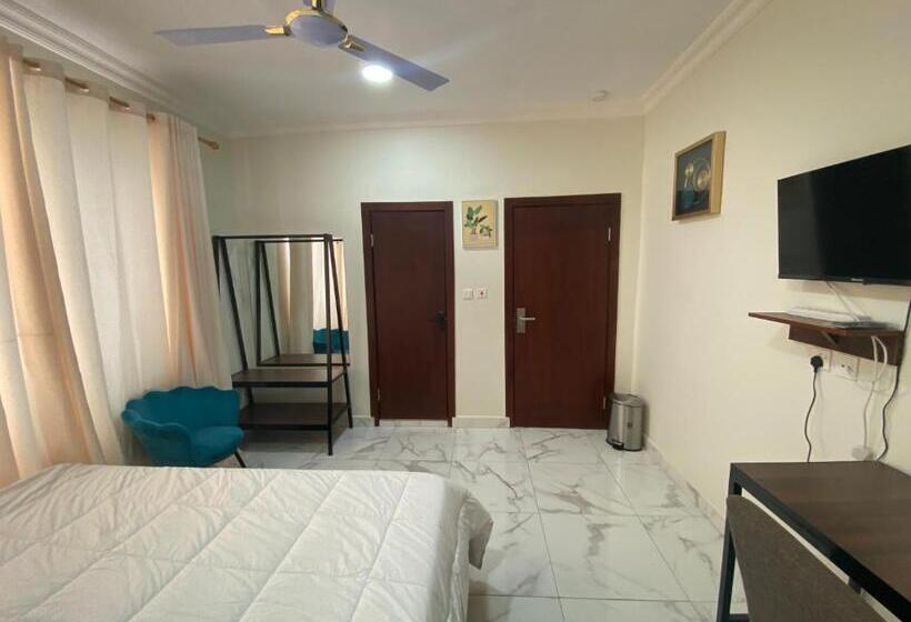 غرفة قياسية, Post Ridge