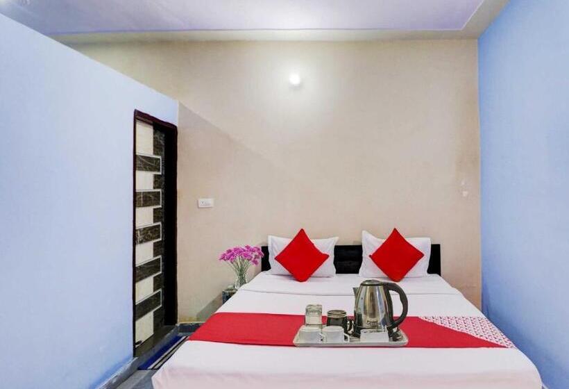 트리플 클래식 룸, Oyo Flagship 81042 Hotel Royal Inn
