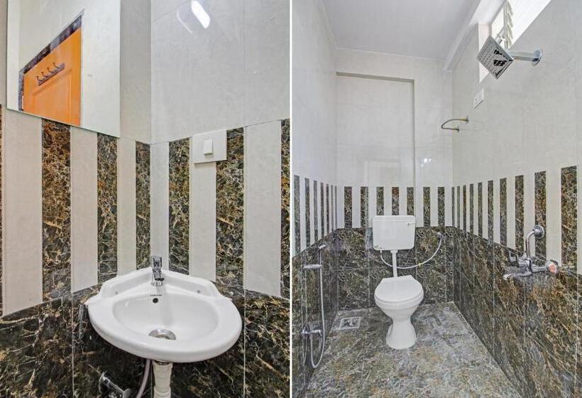 트리플 클래식 룸, Oyo Hotel Hidden Palace