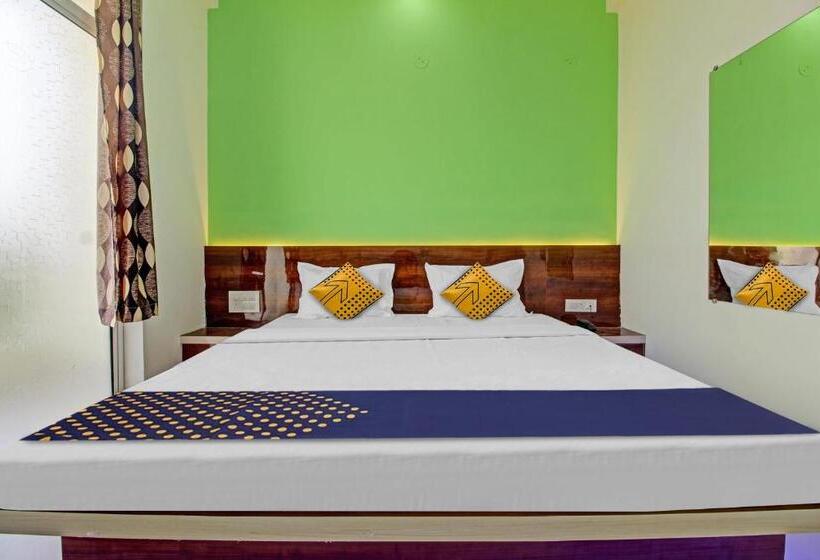 트리플 클래식 룸, Oyo Hotel Hidden Palace