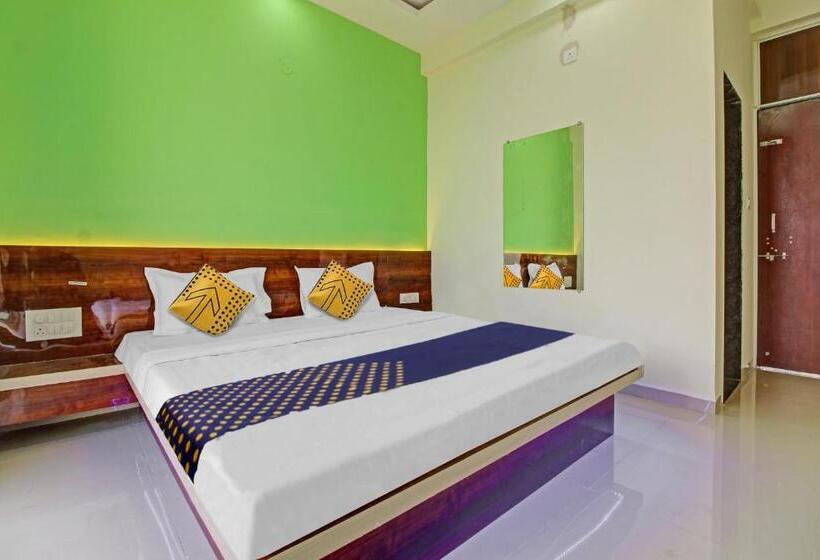 트리플 클래식 룸, Oyo Hotel Hidden Palace