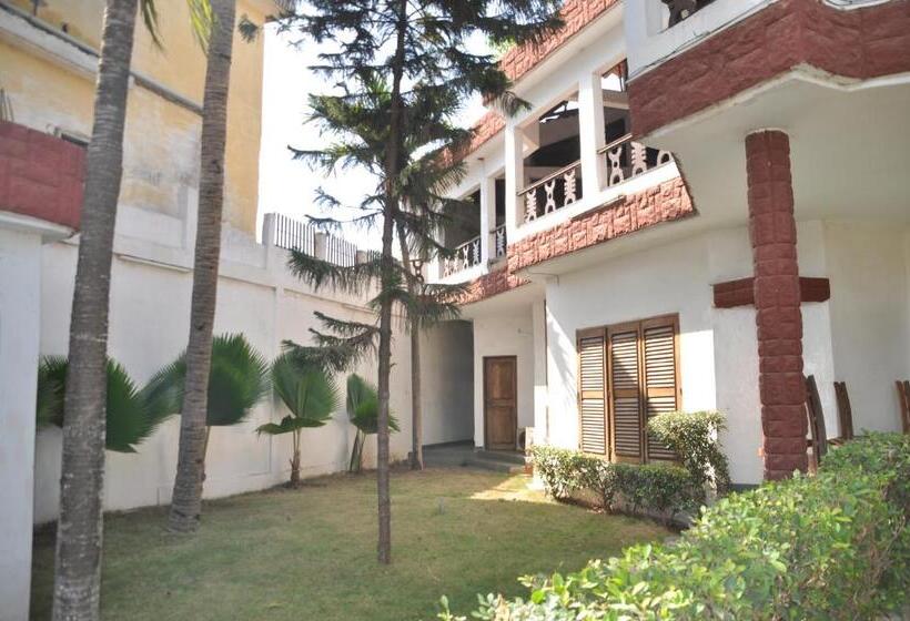 اتاق استاندارد با چشمانداز باغ, Chez Vous