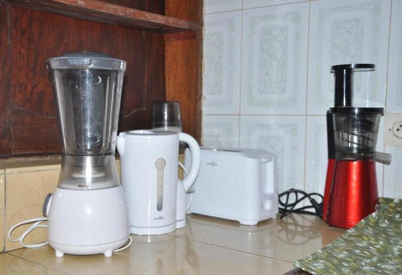 اتاق استاندارد با چشمانداز باغ, Chez Vous