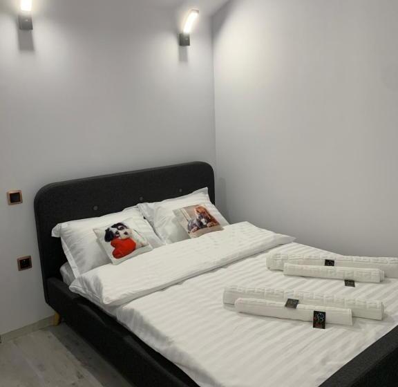 חדר משפחתי, Lumea Copiilor Karina&adelin Lupeni