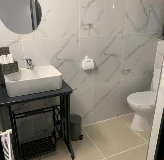 חדר משפחתי דלוקס, Lumea Copiilor Karina&adelin Lupeni