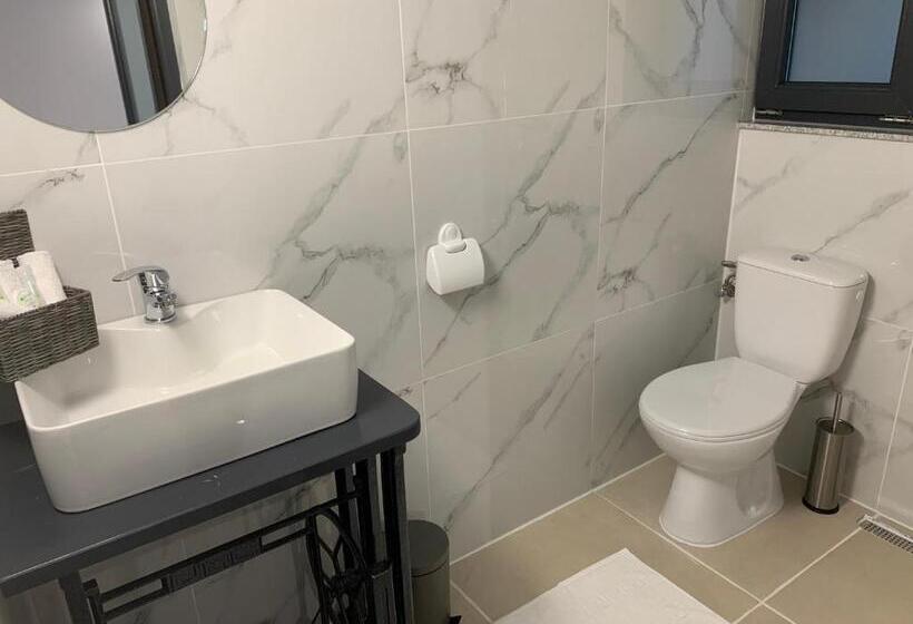 חדר משפחתי דלוקס, Lumea Copiilor Karina&adelin Lupeni