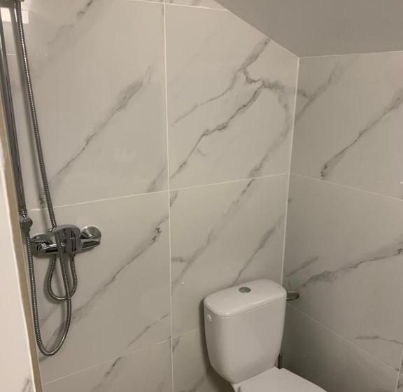 חדר דלוקס, Lumea Copiilor Karina&adelin Lupeni