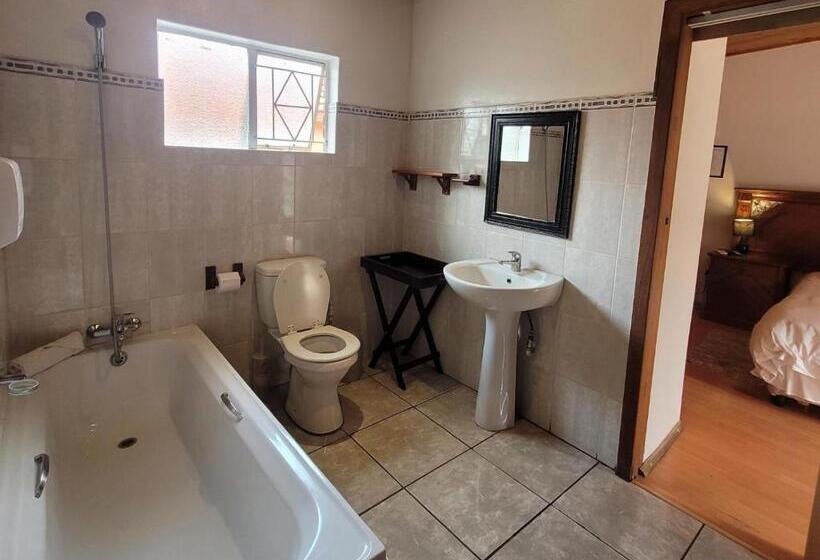 ファミリールーム, Molopo Naledi Guest Lodge