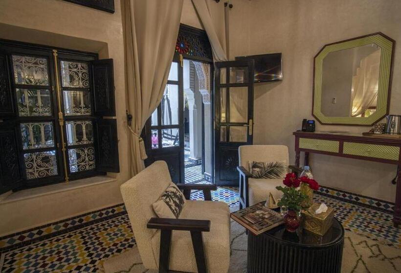 スーペリアトリプルルーム, Riad Almisk