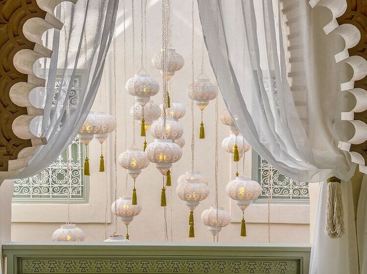 اتاق لوکس, Riad Almisk