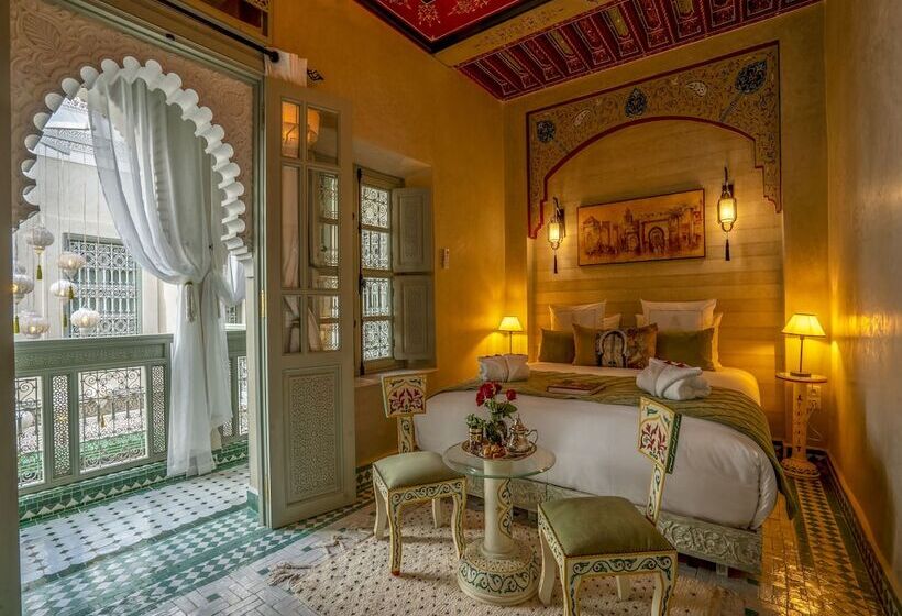 デラックスルーム, Riad Almisk