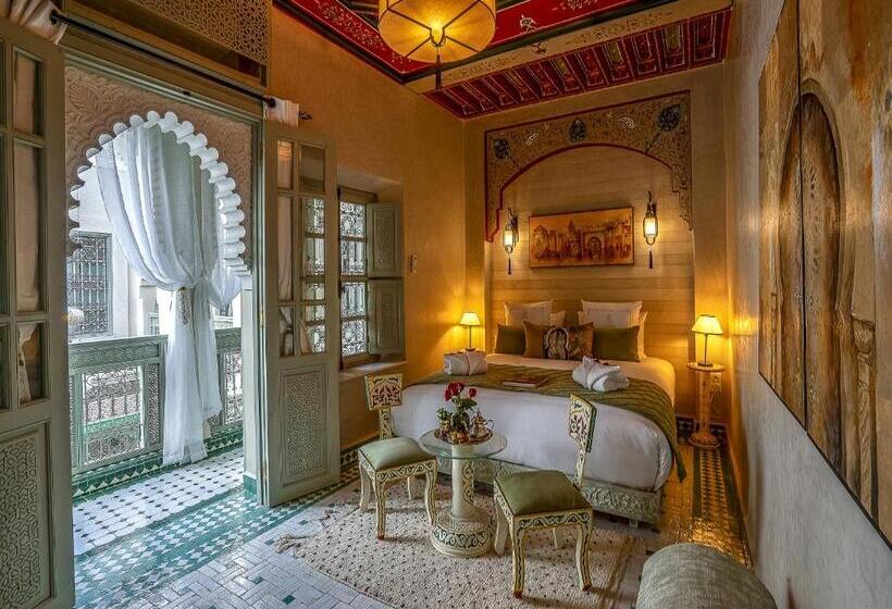 デラックスルーム, Riad Almisk