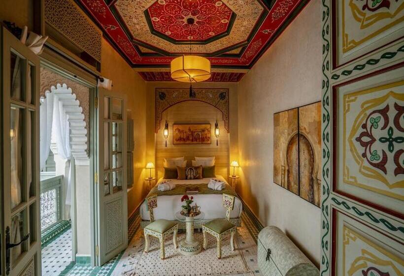 اتاق لوکس, Riad Almisk