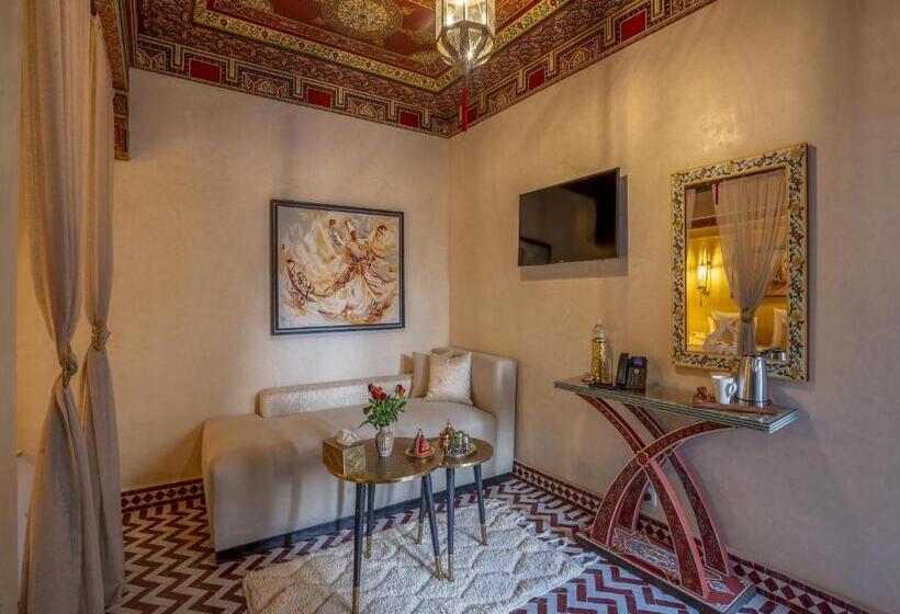 スーペリアトリプルルーム, Riad Almisk