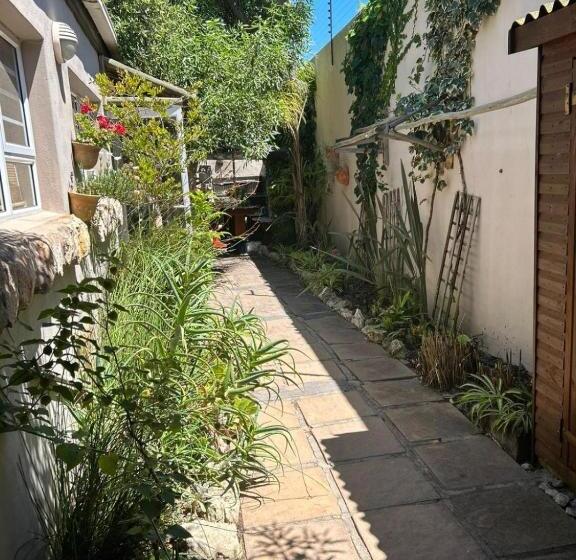 חדר סטנדרט, Room In Apartment   Cozy Crner, Home Away From Home, Near From Pristine Beaches Num2