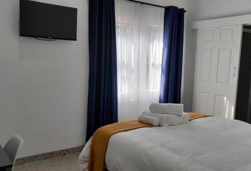 Семейный Номер Вид на Сад, The Wishing Well Guest House Self Catering