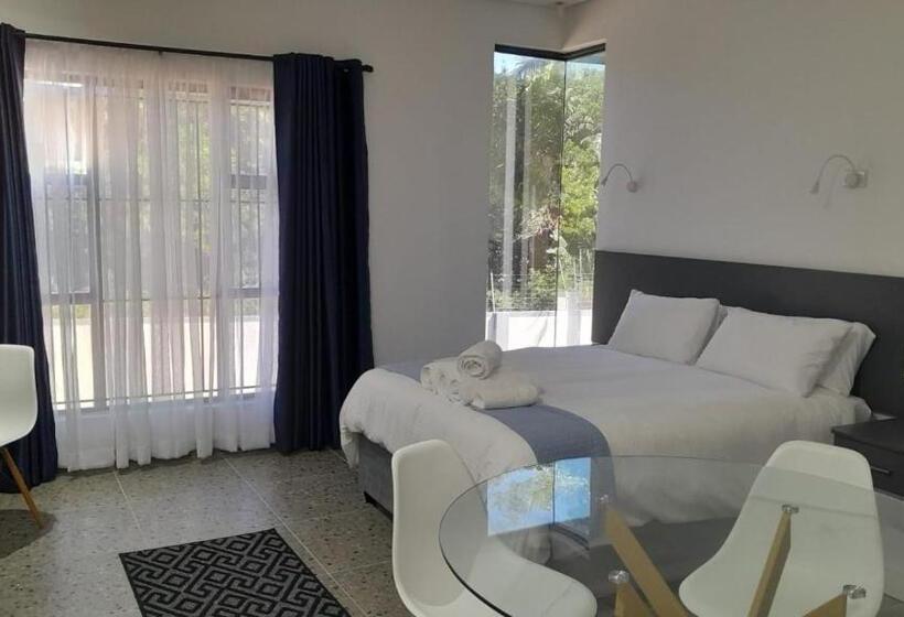 Номер Deluxe, The Wishing Well Guest House Self Catering
