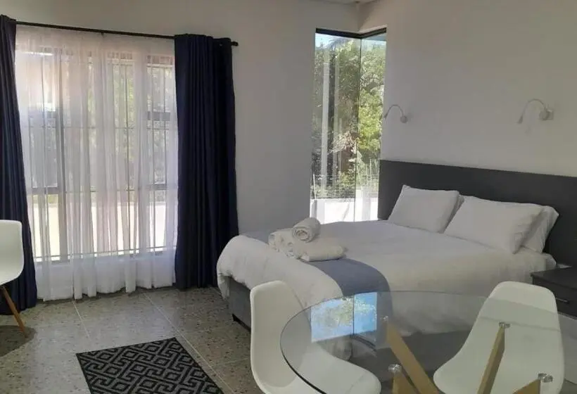 デラックスルーム, The Wishing Well Guest House Self Catering