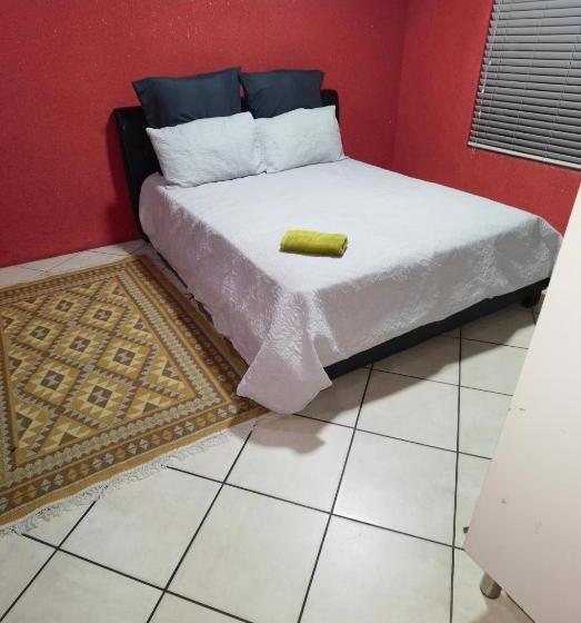 غرفة ديلوكس, Shazz Bed & Breakfast