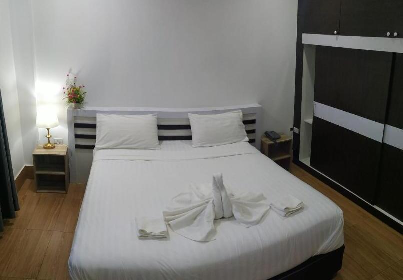 Номер Стандарт, Bouasavan Hotel And Garden