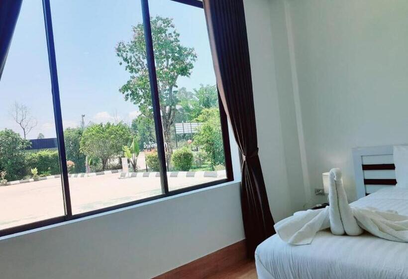 Номер Deluxe, Bouasavan Hotel And Garden