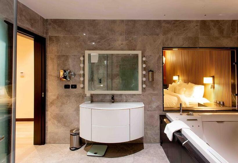 プレジデントスイートルーム, D Avenue Boutique Hotel Accra