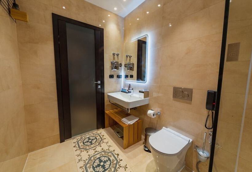 デラックススイート, D Avenue Boutique Hotel Accra