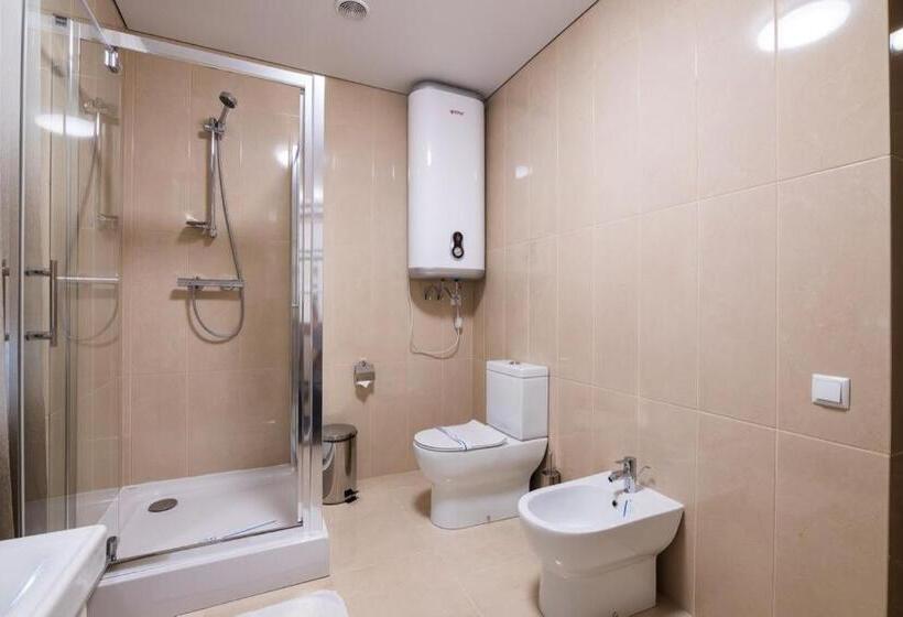 جناح مطل على البحر, загородный комплекс боковенька