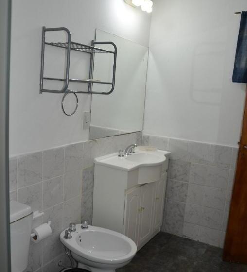 חדר סטנדרט לארבעה, Geminis