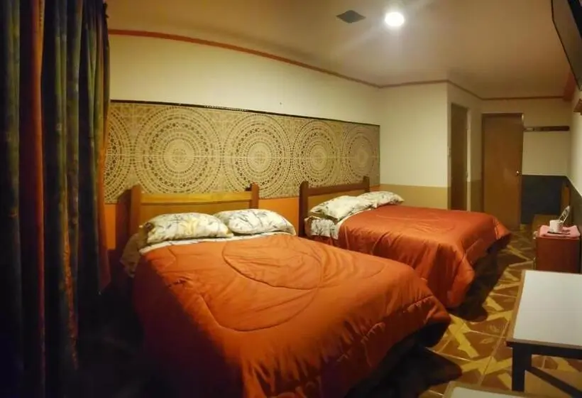Deluxe Zimmer, Manantial