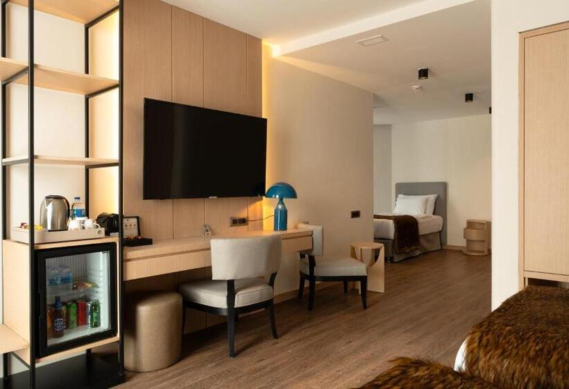 סוויטת ג'וניור, Megasaray Mount Erciyes