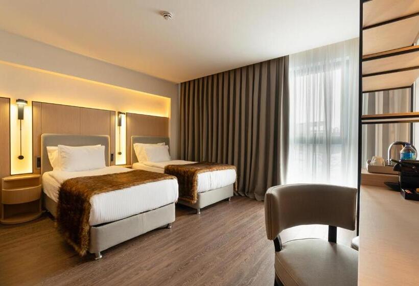 סוויטת ג'וניור, Megasaray Mount Erciyes