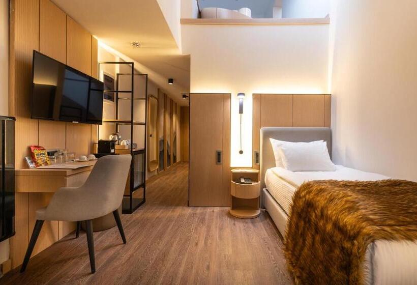 חדר משפחתי, Megasaray Mount Erciyes