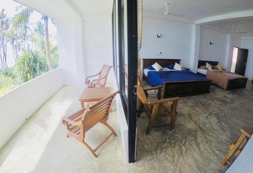 디럭스 테라스 룸 바다 전망, Moon Bridge Beach Resort