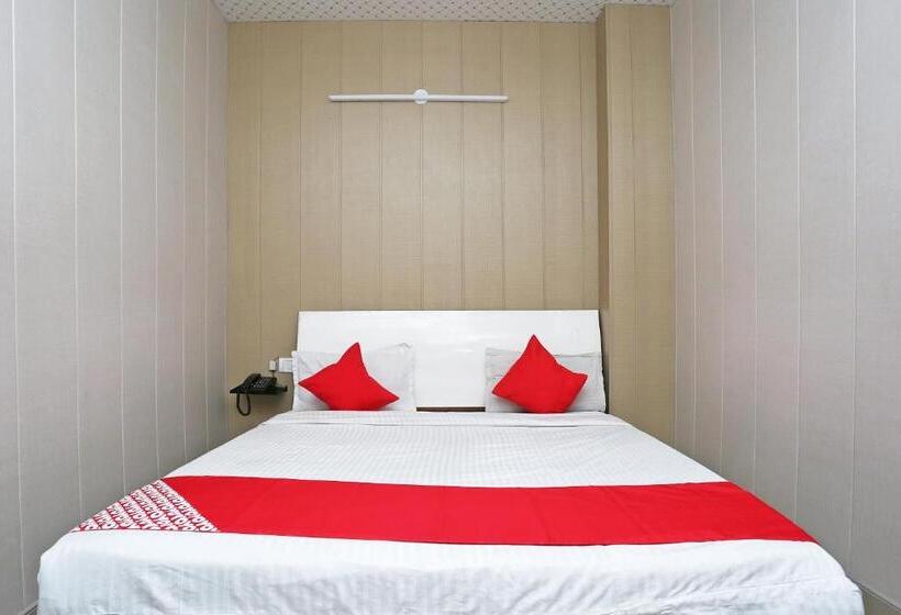 Standardrum, Oyo Kartik Residency