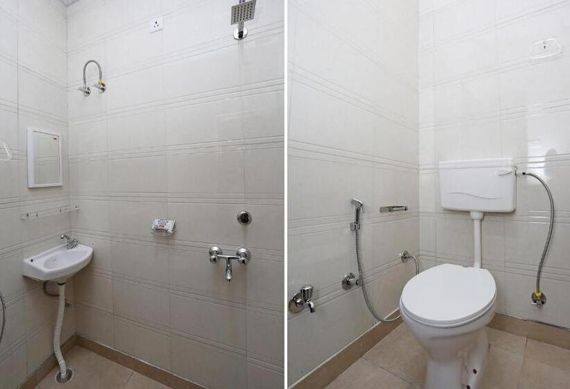 Standardrum, Oyo Kartik Residency